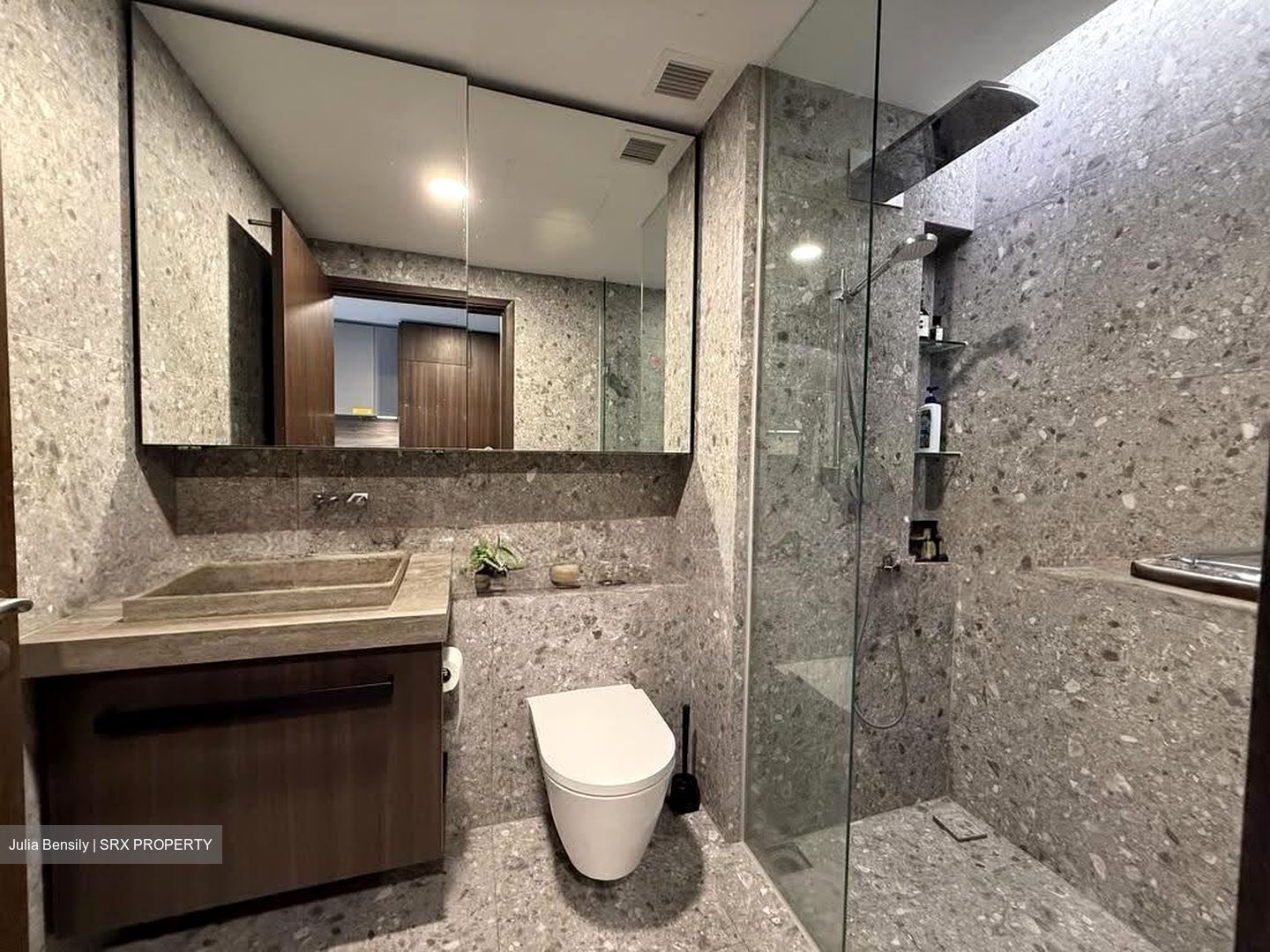 One Pearl Bank (D3), Apartment #625195541